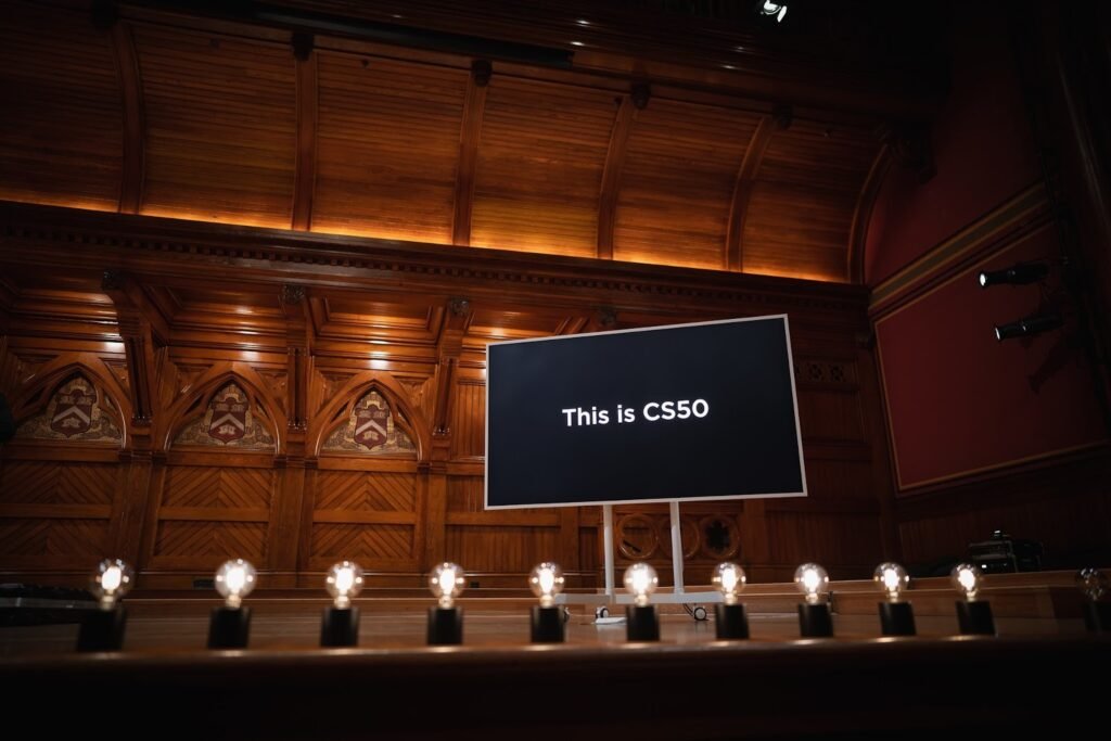 Best Online Courses in USA Free